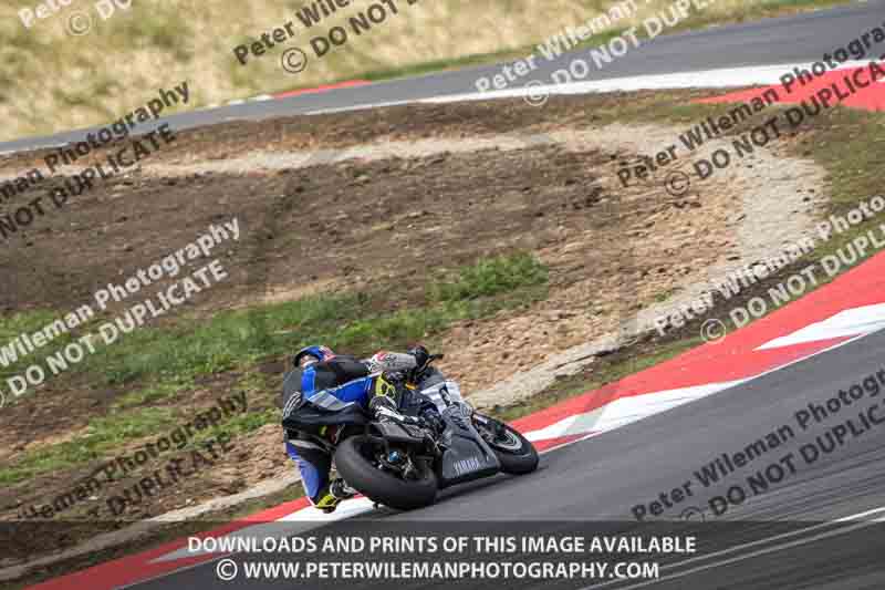 cadwell no limits trackday;cadwell park;cadwell park photographs;cadwell trackday photographs;enduro digital images;event digital images;eventdigitalimages;navarra;no limits trackdays;peter wileman photography;racing digital images;trackday digital images;trackday photos